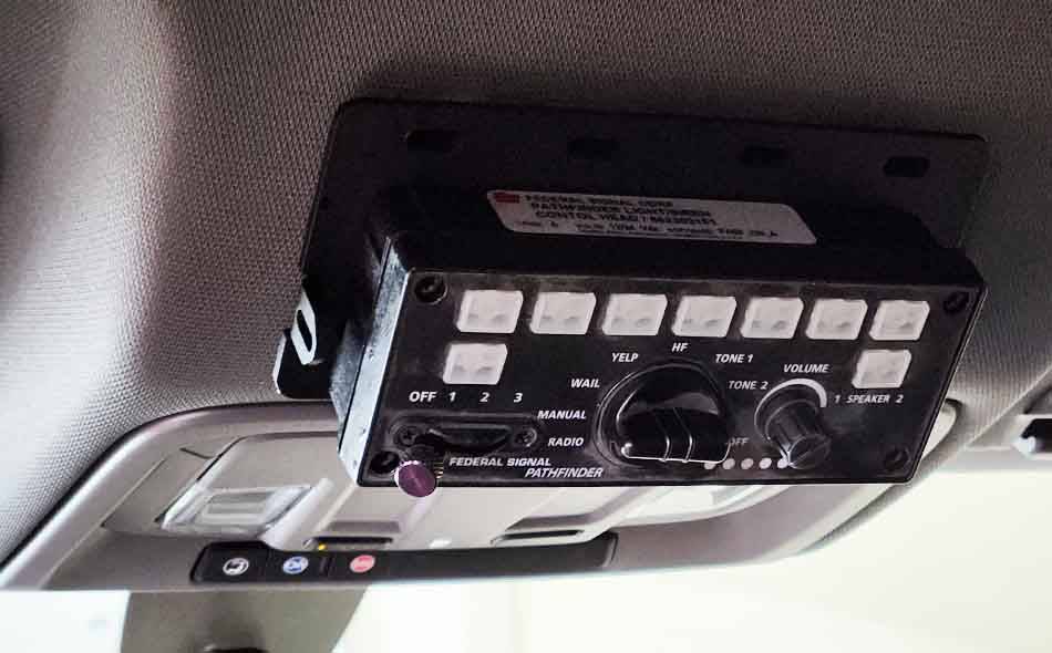 2020+ Chevrolet Silverado Whelen & Federal Signal Pathfinder (9